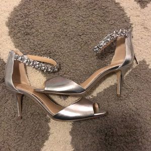 Badgley mischka size 7 heels 👠